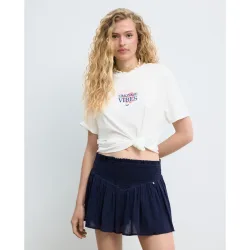 Camiseta de mujer con print frontal en espalda