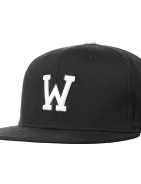 W Letter Snapback Cap - black - Size: One Size - Hatshopping.co.uk - FashionsVida