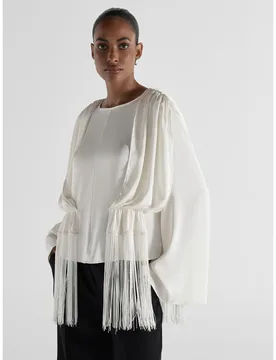 Blusa de satén elegante con ribete de flecos, mangas de murciélago, cuello redondo, puños fruncidos, top fluido y drapeado para fiesta, noche y vac - Shein - FashionsVida