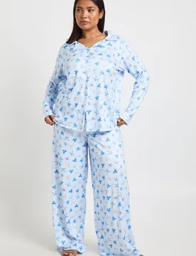 Womens Plus Polka Dot Bow Print Long Sleeve Shirt & Trouser Pyjama Set - Blue - Size 18 Uk - Boohoo - FashionsVida