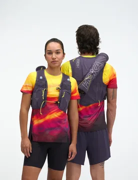 Trail Run Vest 10L in Squid Ink, Size Large - HOKA - FashionsVida