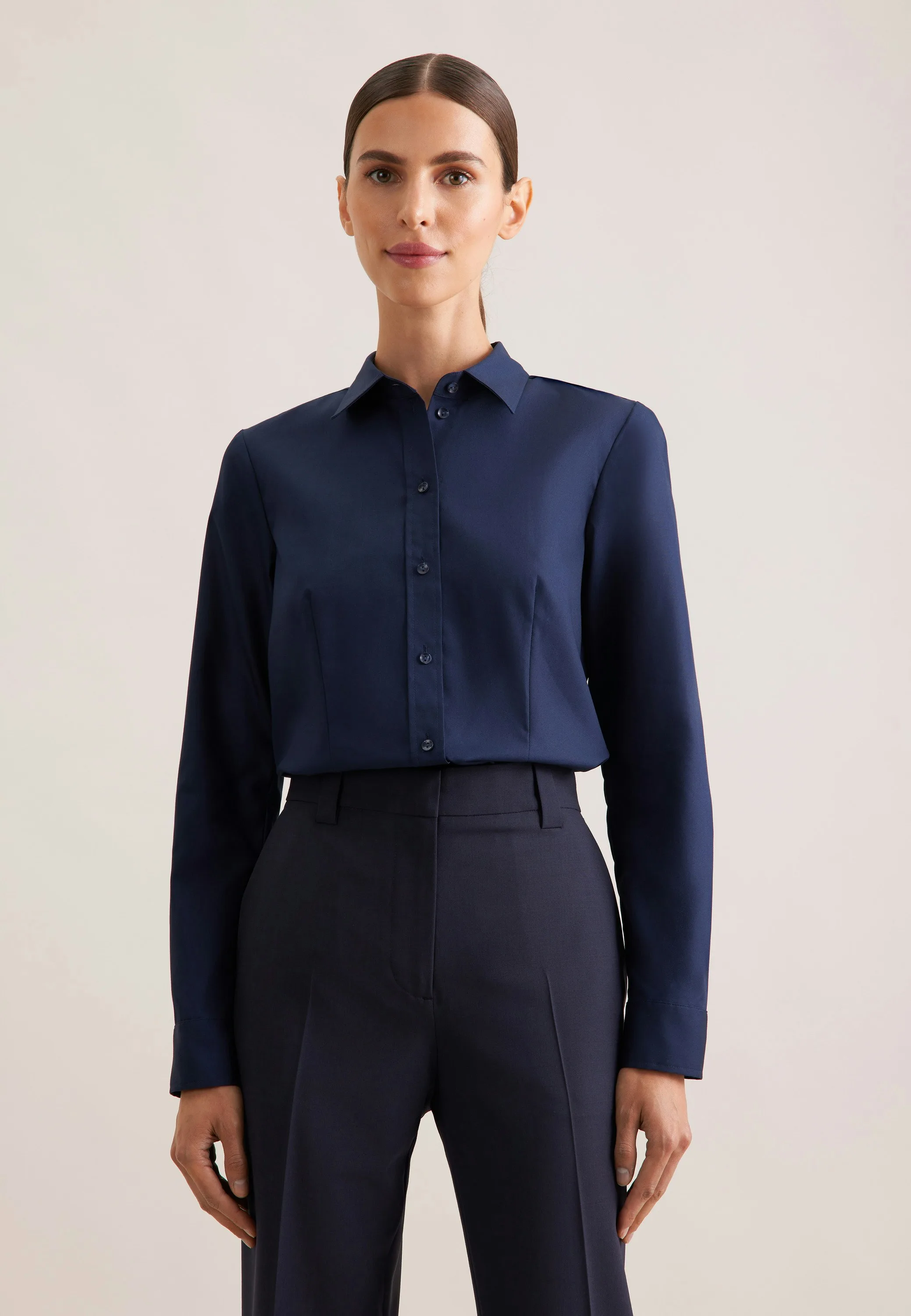 Hemdbluse mit Abnähern regular fit Blau 52 - Seidensticker - FashionsVida