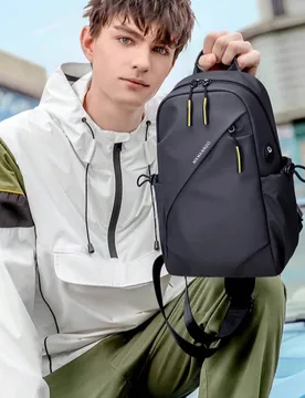 Bolso bandolera multifuncional, adecuado para moda callejera, ir al trabajo, gimnasio y deportes. Cuero de PU, correa de hombro ajustable, mochila dep - Shein - FashionsVida