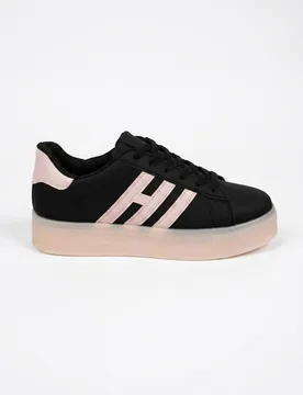 Women's Ines Low Top Platform Sneakers in Black Size: 5 - Black - Size: 5 - IKRUSH - FashionsVida