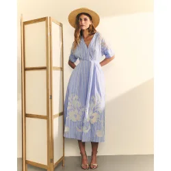Vestido midi de rayas con broderie con calados