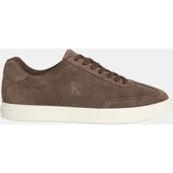 Zapatilla de piel en ante