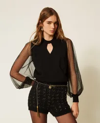 Pull avec manches en tulle plumetis