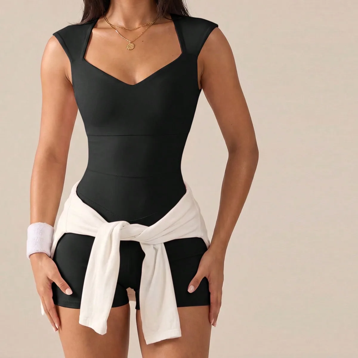 Mono deportivo ajustado de color liso con espalda descubierta - Shein - FashionsVida