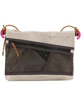 Klattermusen - Pochette - Algir Foldover Bag Putty Grey - Beige - Klättermusen - FashionsVida