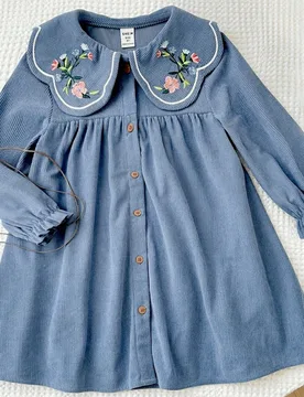 Vestido de pana azul para niña joven con cuello con volantes bordado con flores, manga larga, estilo hada, para regreso a clases, verano, escuela, ot - Shein - FashionsVida