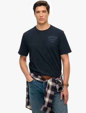 Superdry Herren Vintage Athletic Essential Grafik-t-shirt Navy - Größe: L - 39.99 - FashionsVida