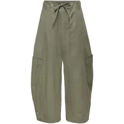Pantalón de mujer tipo cargo