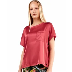 Camiseta de pijama de mujer en tejido satén