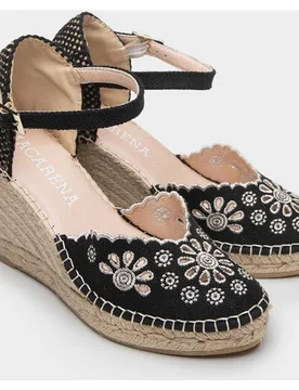 Alpargatas de esparto con cuña en rafia bordada - Macarena - FashionsVida