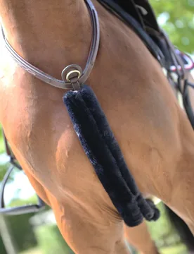 Lammfell-Vorderzeugschoner schwarz - Kentucky Horsewear - FashionsVida