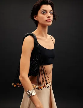 Bolso nudos piedras colgantes - Sfera - FashionsVida