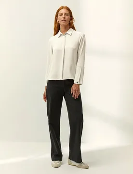 Camisa de mujer cuello camisero manga larga - Paz Torras - FashionsVida