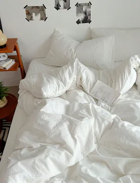 Juego de ropa de cama de 3 piezas en color marfil, funda de edredón suave y 2 fundas de almohada, lavable, sin relleno, adecuado para dormitorio o ha - Shein - FashionsVida
