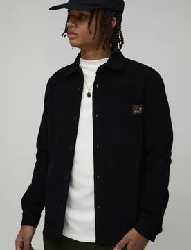 Herren Regular Fit Langarm-Cord-Hemd mit gewebtem Etikett Black Größe Large - boohooMAN - FashionsVida