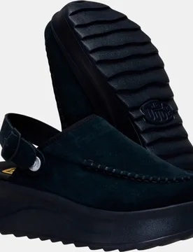 Zuecos de mujer de ante y plataforma - HeyDude - FashionsVida