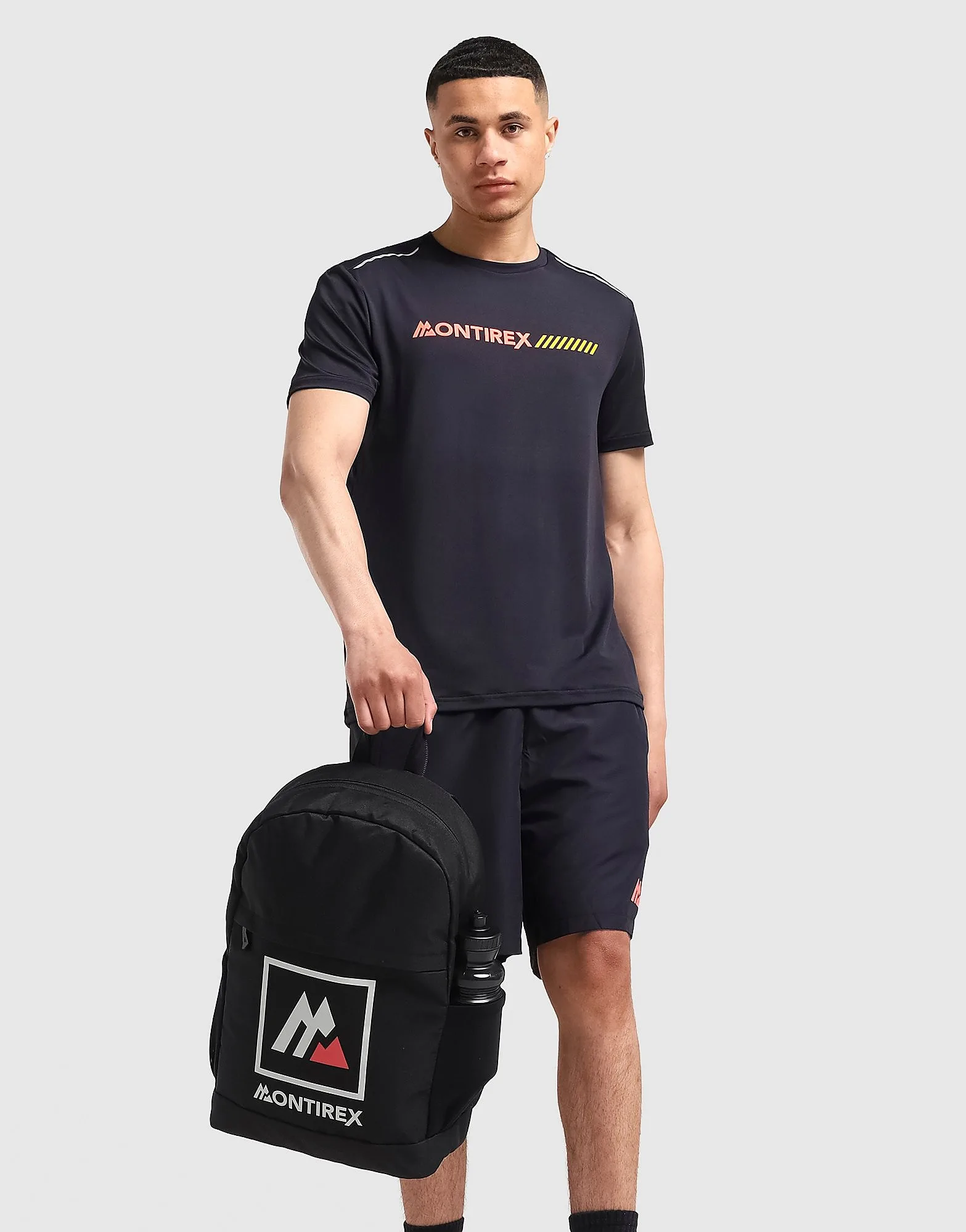 Essential Backpack and Water Bottle 2.0 - Herren, Schwarz - male - Size: One Size - MONTIREX - FashionsVida