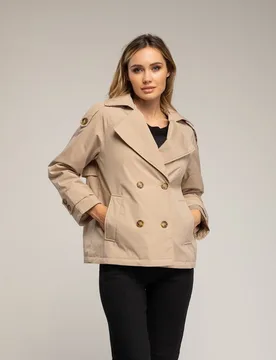 Gabardina de mujer corta acolchada e impermeable con doble botonadura - Tantra - FashionsVida