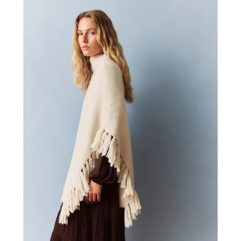 Poncho de mujer con flecos - Southern Cotton - FashionsVida