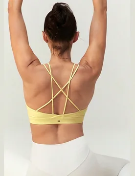 Sujetador deportivo FeatherFit™ con espalda con tirantes, camiseta sin mangas roja, de bajo impacto, para yoga y uso diario - Shein - FashionsVida