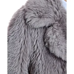 Chaqueta de mujer de lana de cordero con cuello solapa y doble botonadura