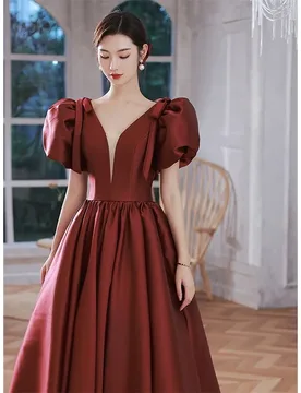 A large-sized dress with deep neck and puffed sleeves for toasting - Aliexpress - FashionsVida