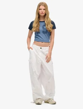Superdry Damen Weit Geschnittene Parachute Hose Weiß - Größe: M/L - 99.99 - FashionsVida