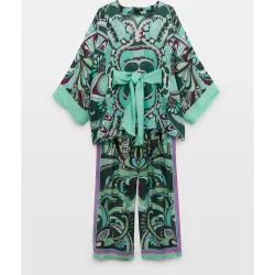 Conjunto de mujer con estampado setentero