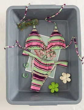 Traje de baño de dos piezas con estampado de rayas y lazo halter para mujer, sexy, de moda y minimalista, adecuado para chicas jóvenes, vacaciones e - Shein - FashionsVida
