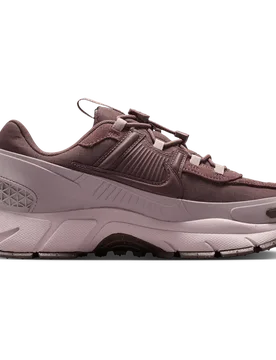 Zoom Women's Sneakers - Pink - Size 5.5 - Mesh/Synthetic - Pink - Size: 5.5 - Nike - FashionsVida