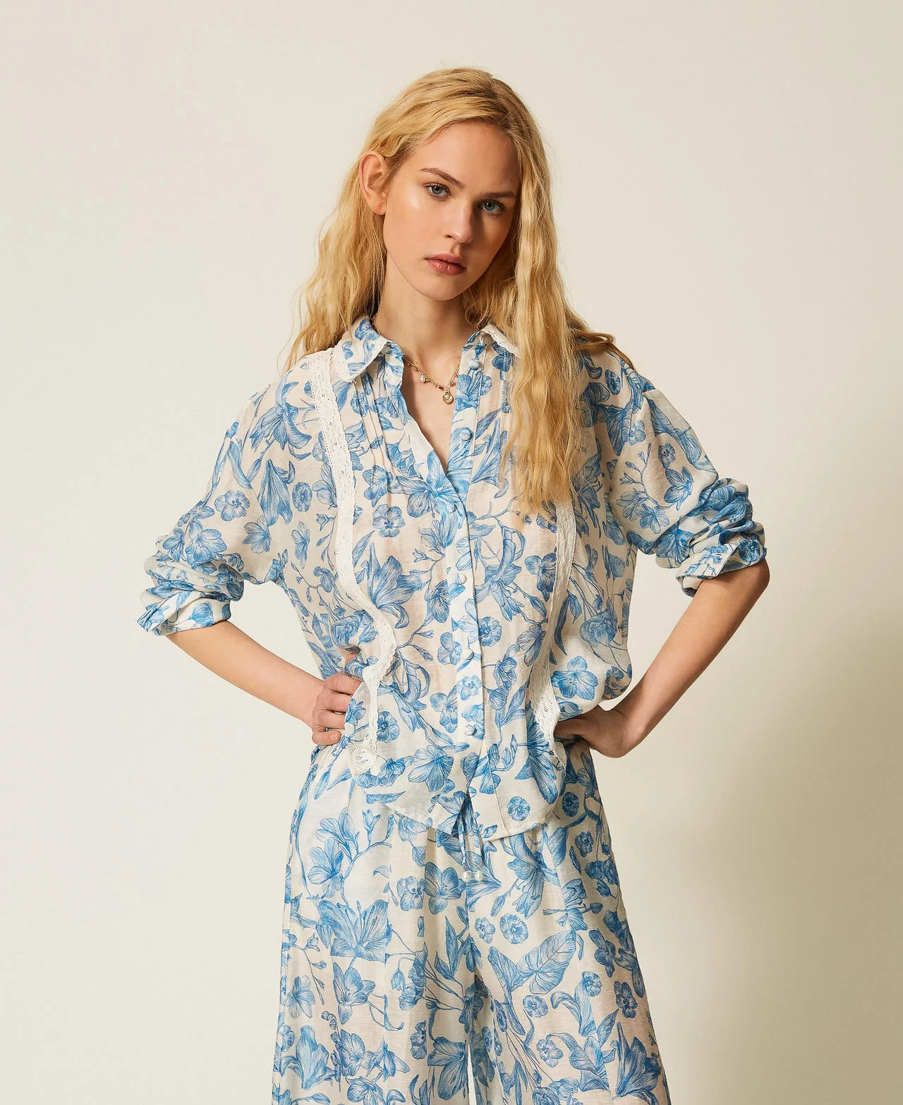 Chemise florale avec dentelle - TWINSET - FashionsVida