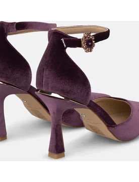 Zapatos de salón de mujer en terciopelo con cierre pulsera - Alma en Pena - FashionsVida