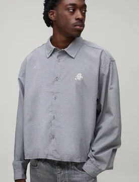 Herren Übergroßes Kurzes Mikrokaro Langarm-Hemd Charcoal Größe XS - boohooMAN - FashionsVida