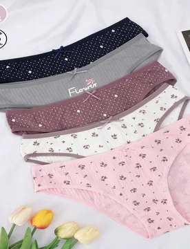 Set de 5 piezas de lencería de algodón con estampado romántico y detalles de encaje sexy para mujer - Shein - FashionsVida