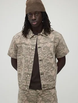 Mens Washed Camo Carpenter Shirt - Khaki Cotton - Size 44 Regular - boohooMAN - FashionsVida