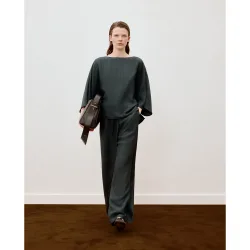 Pantalón ancho fluido en tejido texturado de mujer