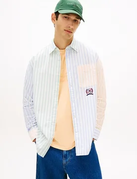 Camisa de hombre oxford a rayas relaxed fit - Tommy Jeans - FashionsVida