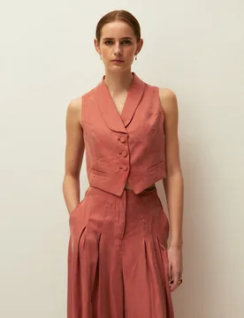Chaleco de mujer en tejido cupro, con cuello solapa y pinzas delanteras - System Action - FashionsVida