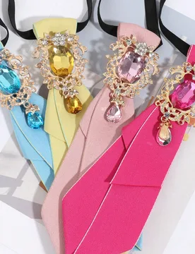 Pieza Lazo asimétrico de cristal falso estilo universitario casual para mujer, adecuado para fiestas, uso diario y combinar con camisas - Shein - FashionsVida