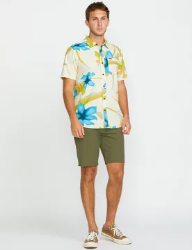 Volcom - Bermuda de hombre lisa - Volcom - FashionsVida