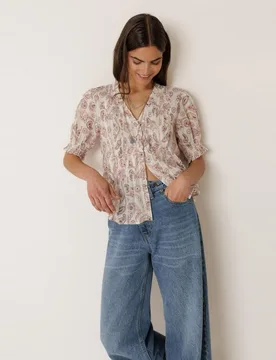 Indi & Cold - Camisa de mujer escote pico manga corta - Indi & Cold - FashionsVida