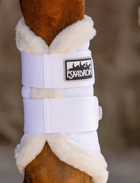 Gamaschen Soft Mesh Fauxfur, white L - Eskadron - FashionsVida