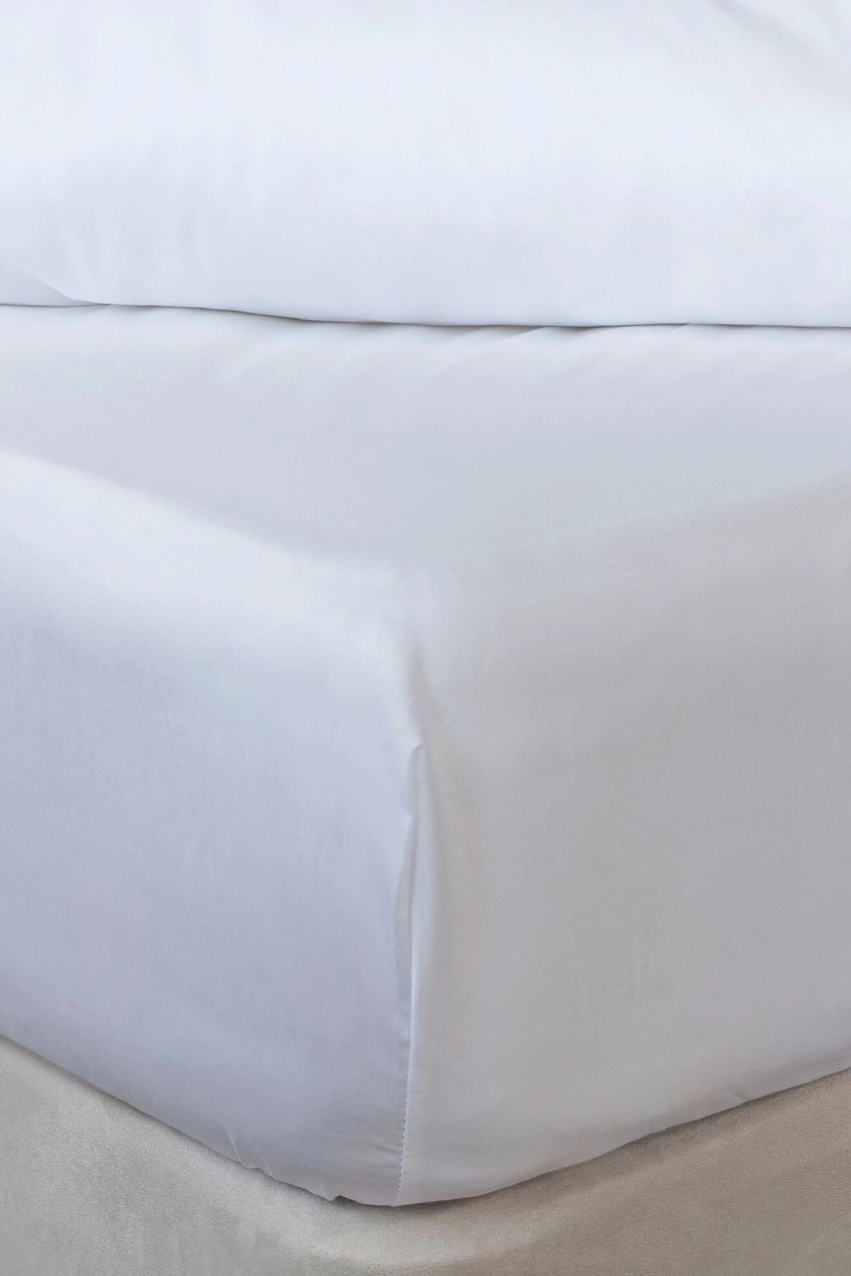 Thread Count Bamboo Fitted Sheet White Double - White - Size: Double - Lazy Panda - FashionsVida