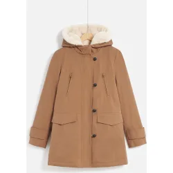 Parka de mujer con forro de borreguito y bolsillos italianos