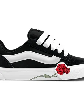 Sneaker Knu Skool Rose Black / White EU 31 1/2 - Vans - FashionsVida