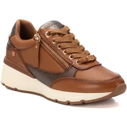 Zapatilla de mujer de piel con cordones